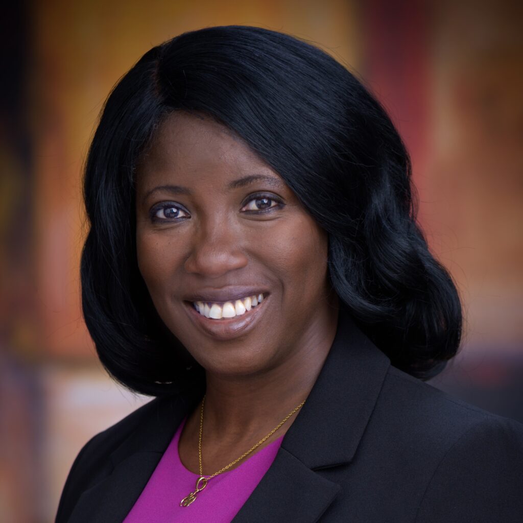 Regina Akrong